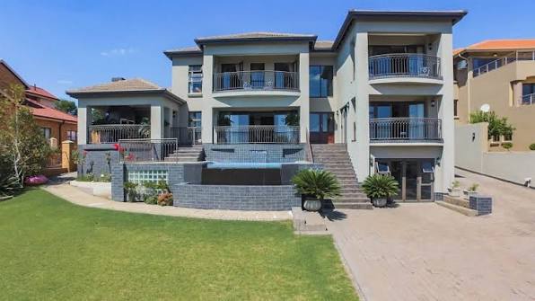 Estate living at Bankenveld