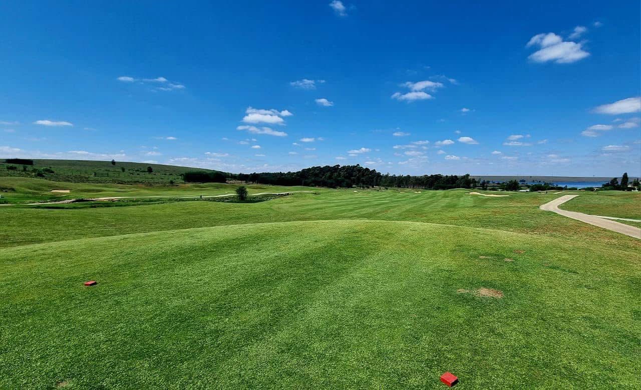Open skies over the fairways